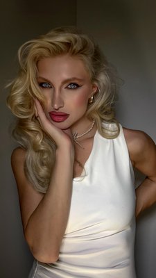 Визажист, бровист
